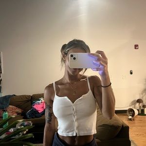 BRANDY MELVILLE BUTTON UP CAMISOLE (OS)